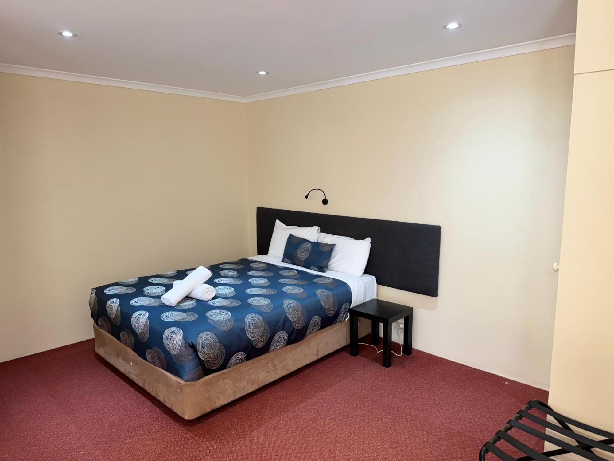 Blue Whale Motor Inn & Apartments Warrnambool Exteriör bild