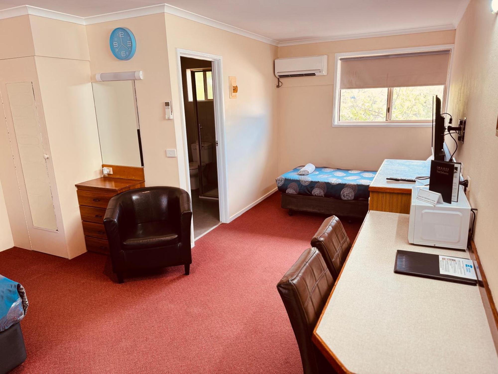 Blue Whale Motor Inn & Apartments Warrnambool Exteriör bild